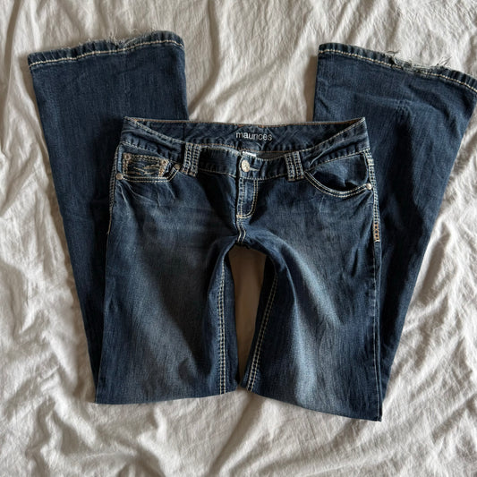 Maurices Low-Rise Medium Wash Bootcut Jeans - Size L