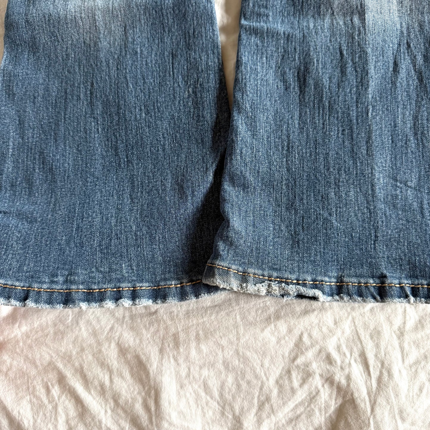 RUE21 Low-Rise Medium Wash Ripped Flared Jeans - Size XS