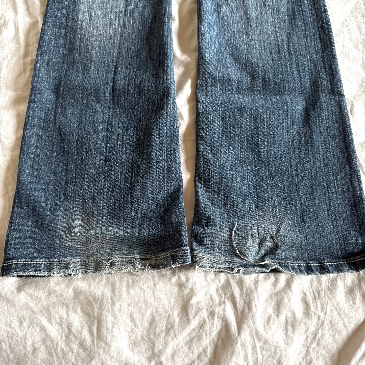 Grane Low-Rise Dark Wash Bootcut Jeans - Size S/M