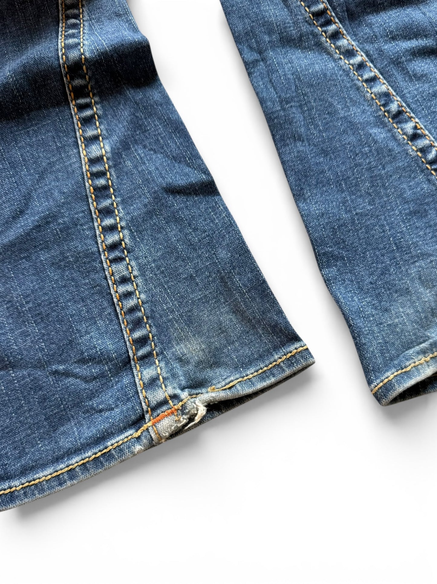 True Religion Low-Rise Flared Jeans (XXS)