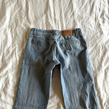 Zhiliwei Low-Rise Light Wash Flared Jeans - Size XS/S