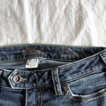 Silver Low-Rise Medium Wash Bootcut Jeans - Size XS