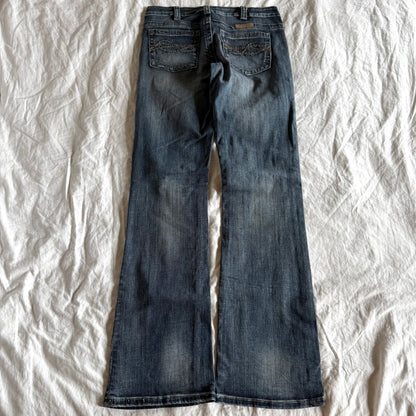 Cowgirl Tuff Low-Rise Dark Wash Straight Fit Jeans - Size M