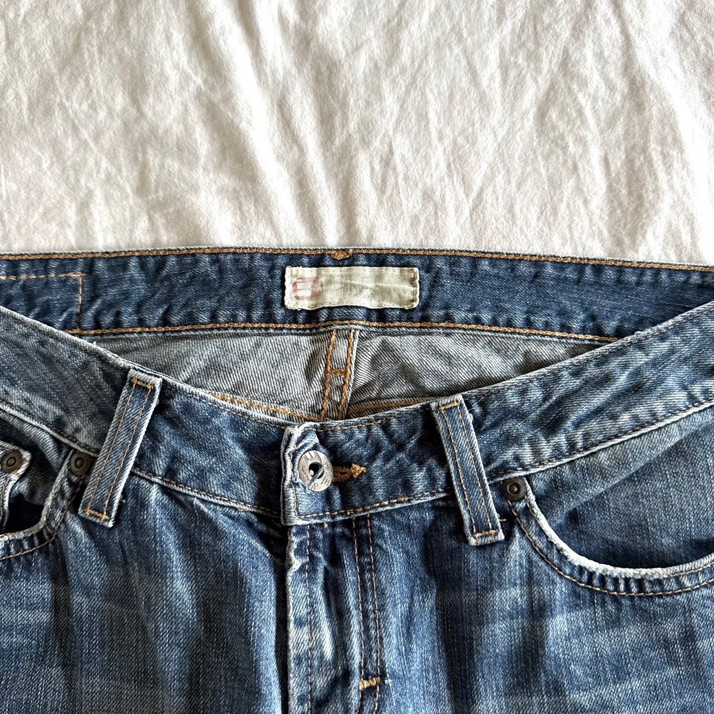 BKE Low-Rise Medium Wash Flared Jeans - Size M