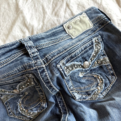Silver Low-Rise Medium Wash Straight Fit Jeans - Size M