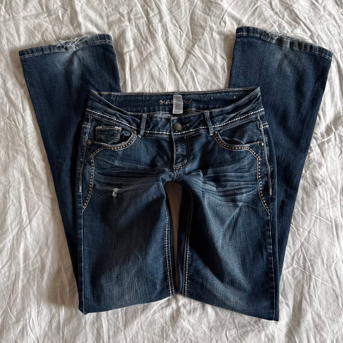 Maurices Low-Rise Dark Wash Straight Fit Jeans - Size M