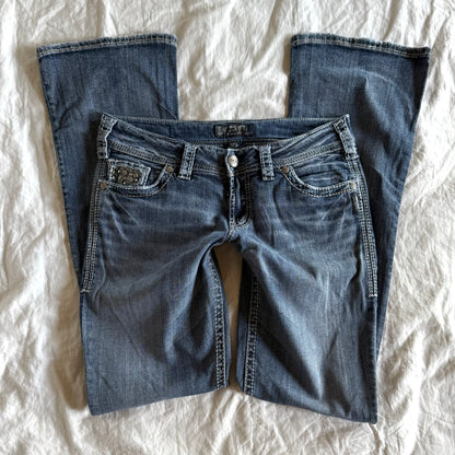 Silver Low-Rise Medium Wash Straight Fit Jeans - Size M