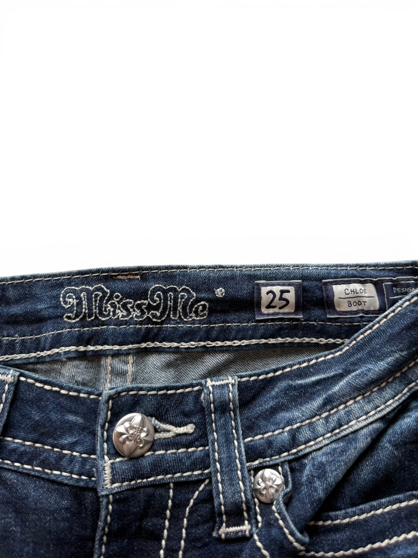 Miss Me Low-Rise Bootcut Jeans (XS)