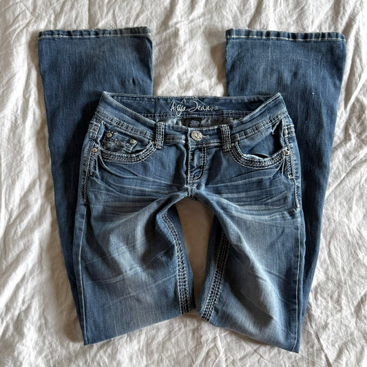 Ariya Low-Rise Light Wash Bootcut Jeans - Size S