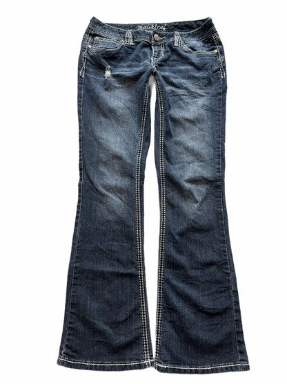 Maurices Low-Rise Bootcut Jeans (S)
