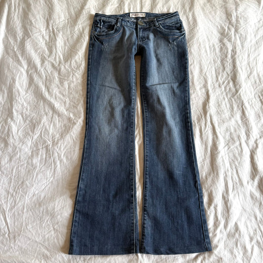 Revers Low-Rise Medium Wash Straight Fit Jeans - Size S/M