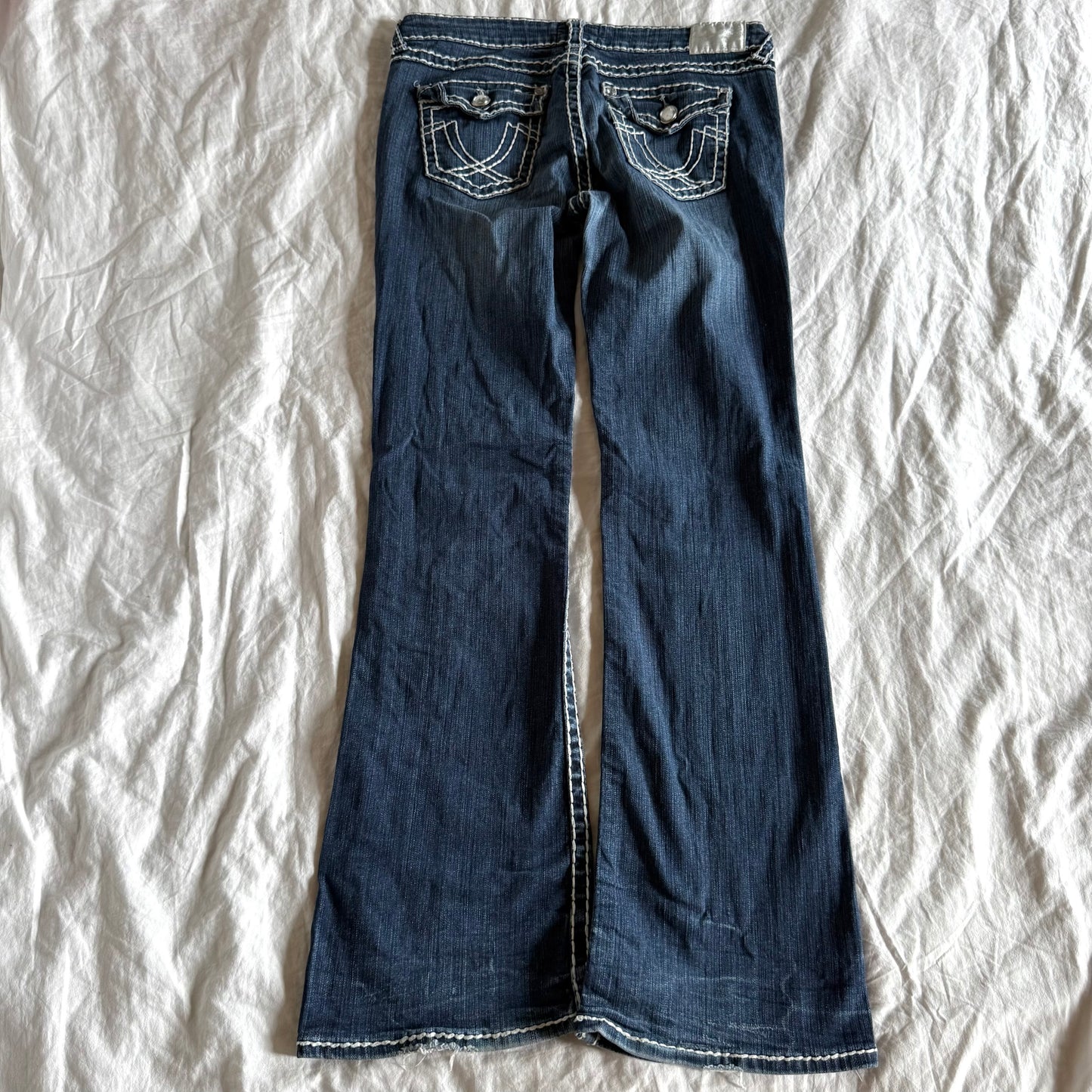 LA IDOL Low-Rise Dark Wash Bootcut Jeans - Size M