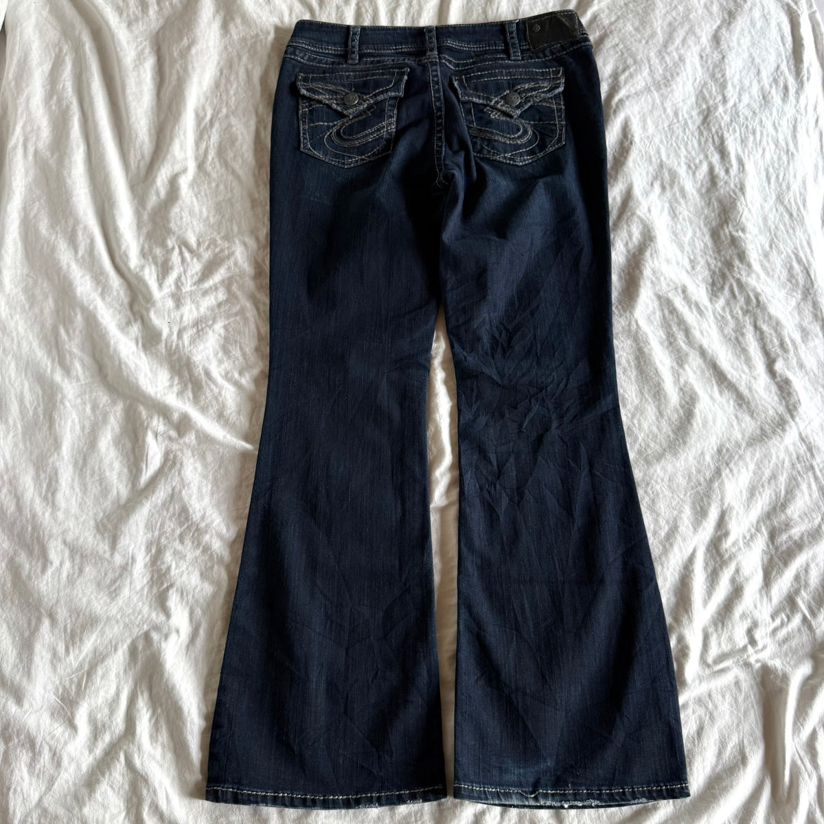 Silver Low-Rise Dark Wash Bootcut Jeans - Size L