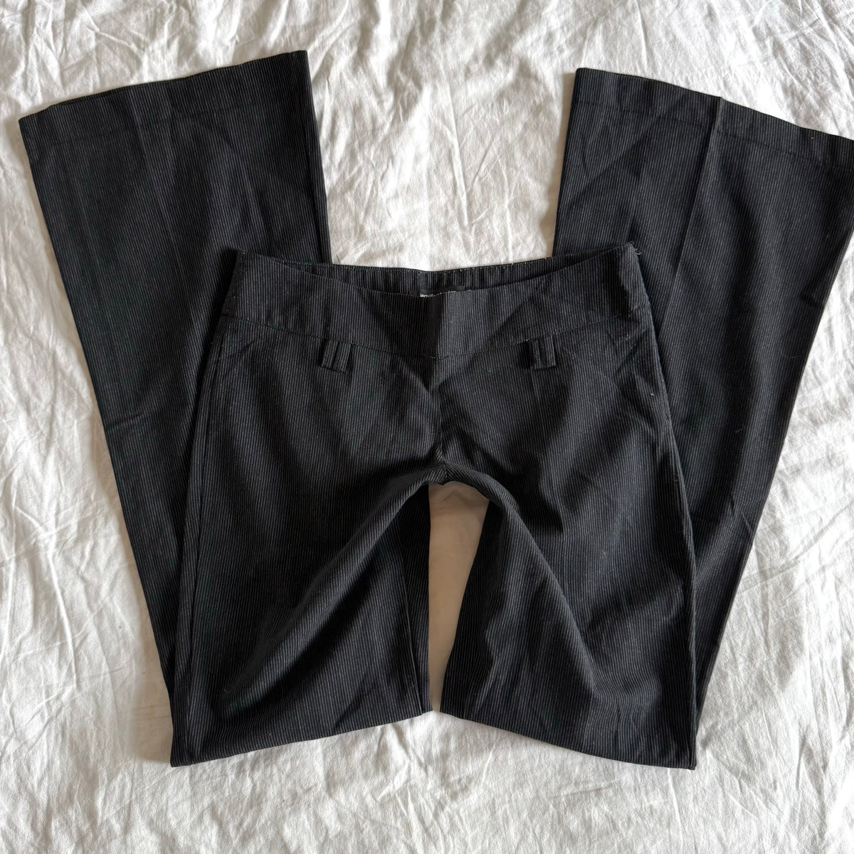 Jennifer Taylor Low-Rise Pinstriped Office Siren Flared Trousers - Size S