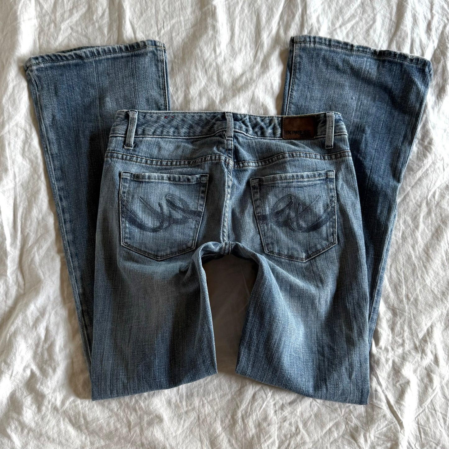 Express Low-Rise Medium Wash Bootcut Jeans - Size S