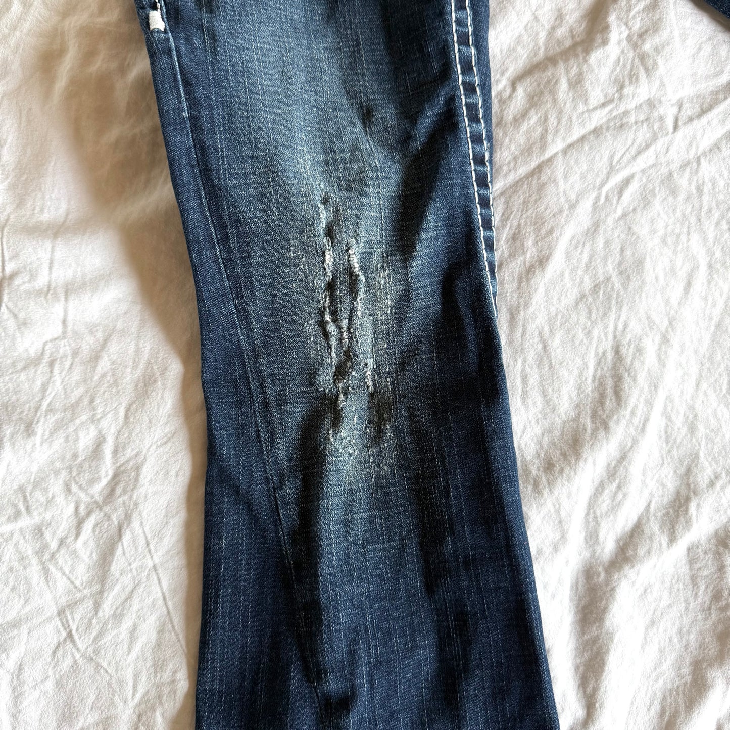 True Religion Low-Rise Dark Wash Bootcut Jeans - Size XXS