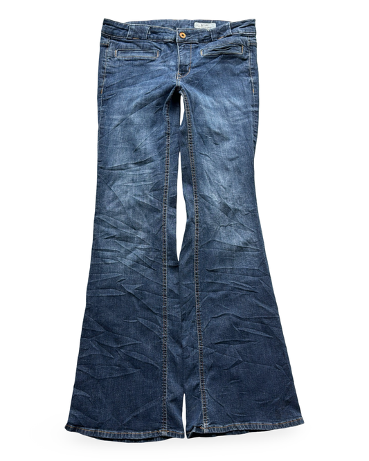 Vintage Mid-Rise Flared Jeans (M)