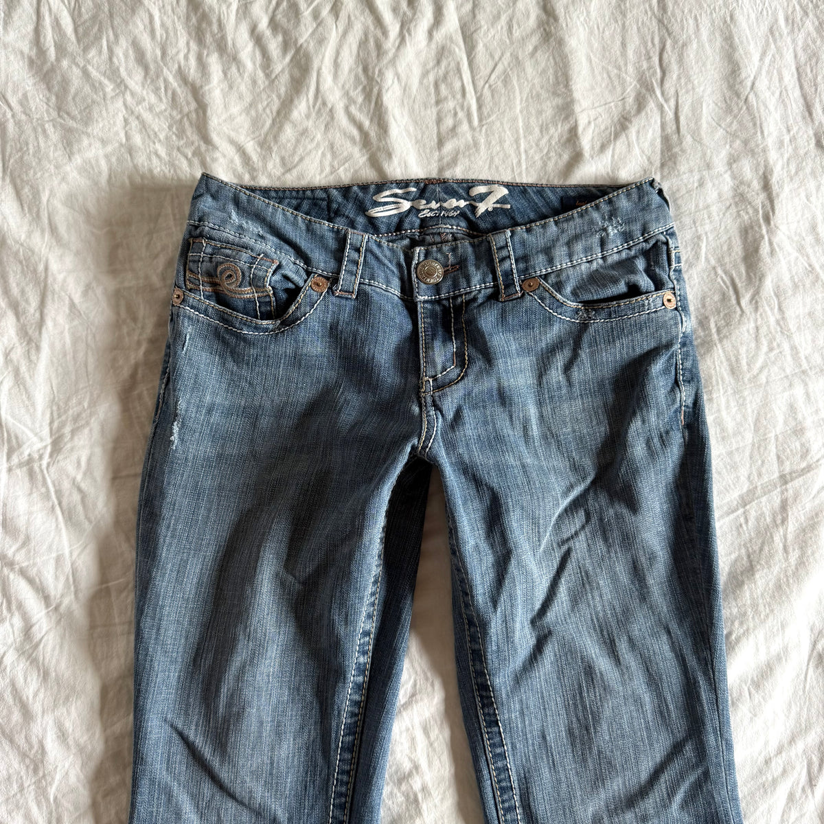 Seven7 Low-Rise Medium Wash Bootcut Jeans - Size M