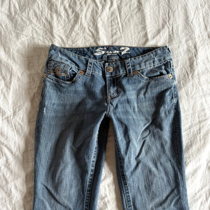 Seven7 Low-Rise Medium Wash Bootcut Jeans - Size M