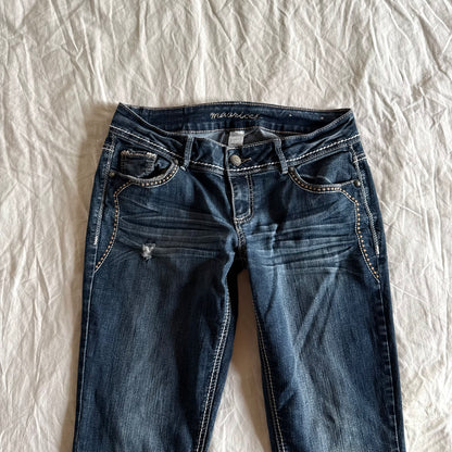 Maurices Low-Rise Dark Wash Straight Fit Jeans - Size M