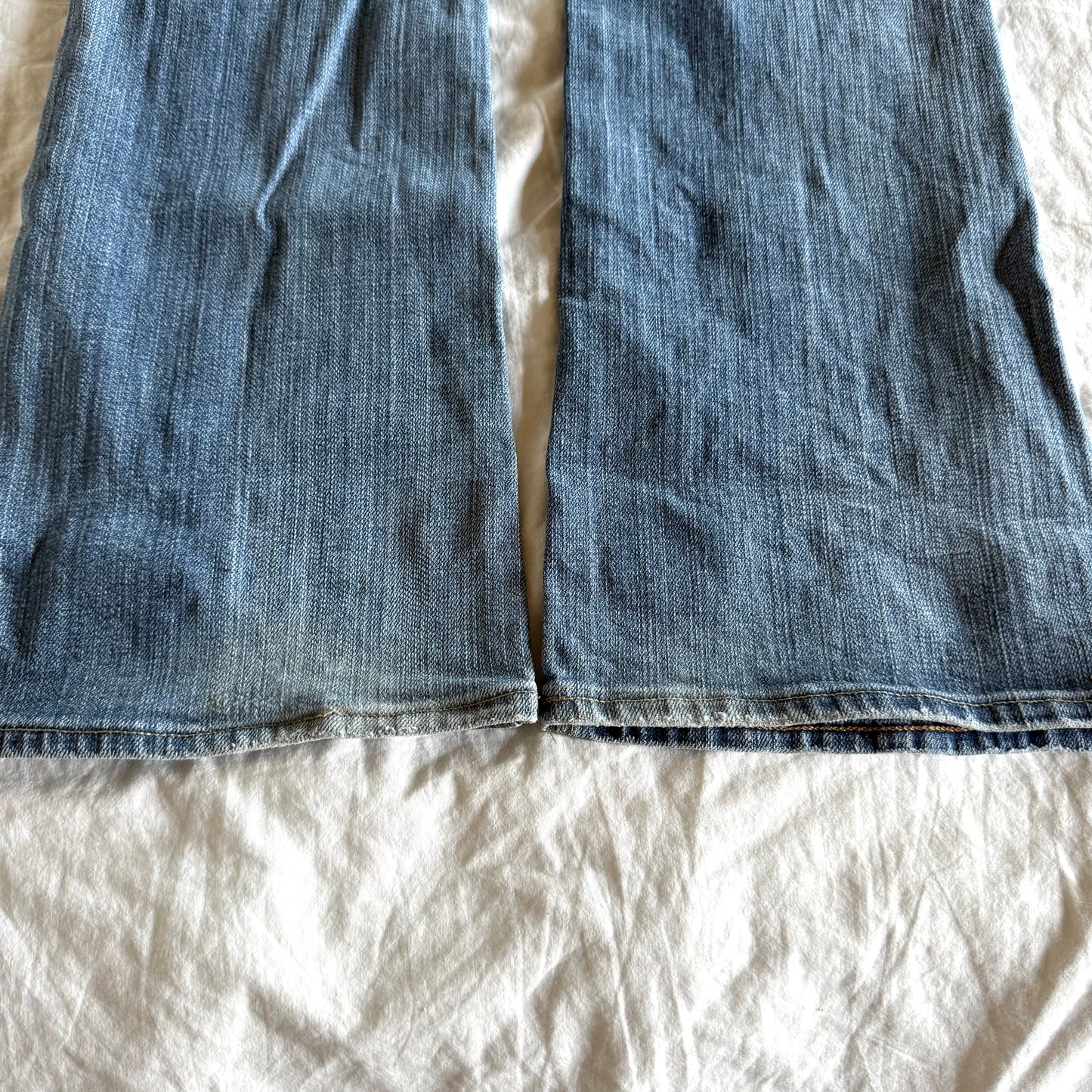 Express Low-Rise Medium Wash Bootcut Jeans - Size S