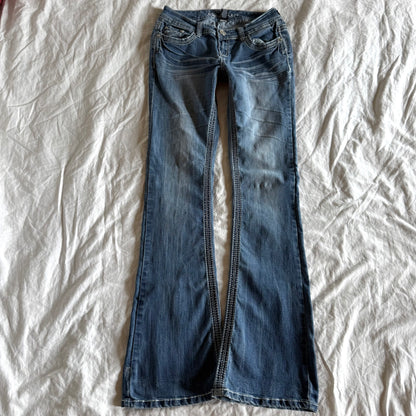 Ariya Low-Rise Light Wash Bootcut Jeans - Size S