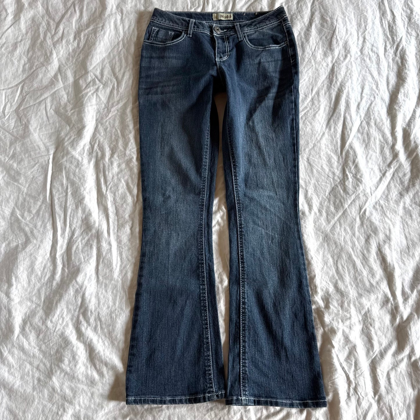Mudd Low-Rise Medium Wash Straight Fit Jeans - Size XS