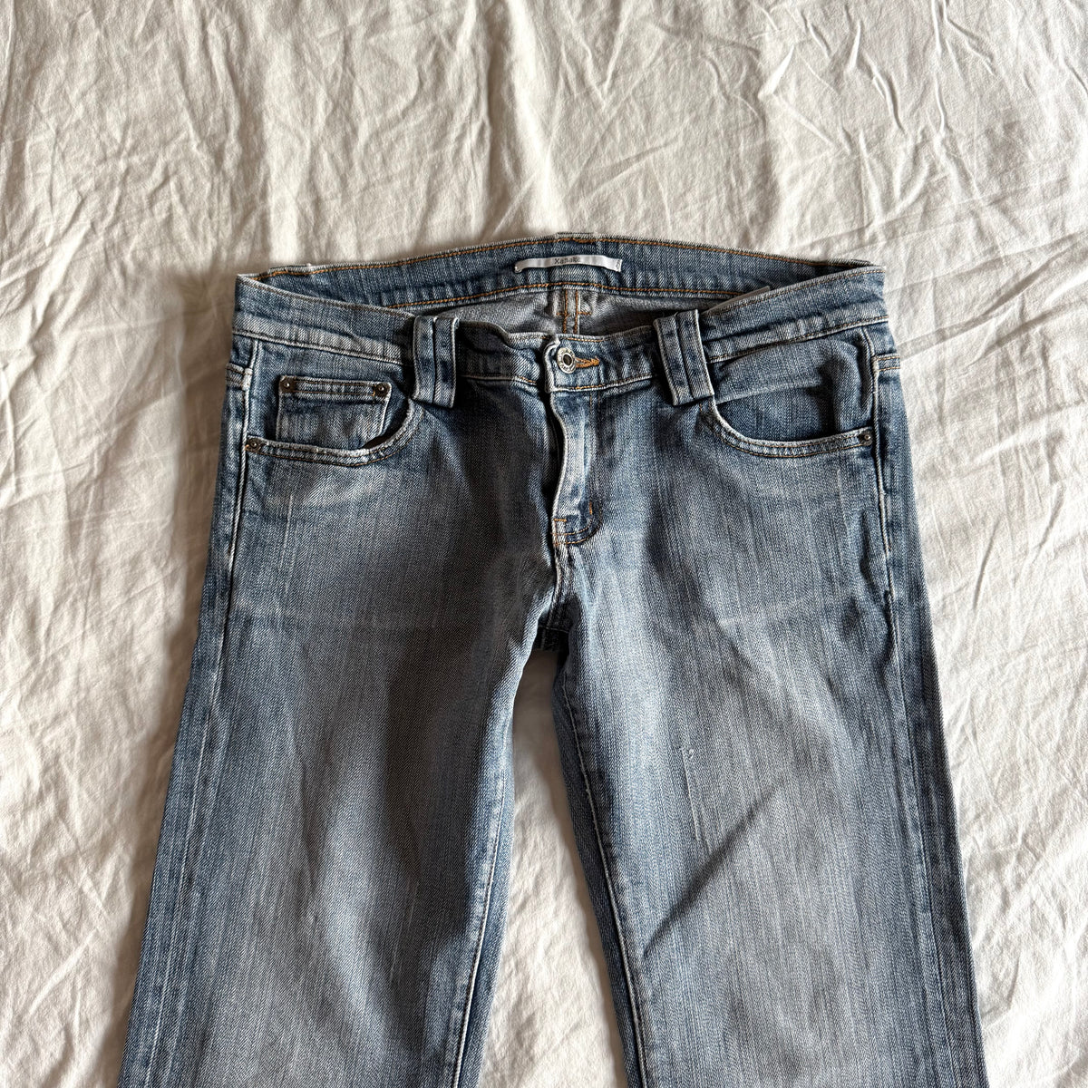 Xanaka Low-Rise Light Wash Bootcut Jeans - Size M