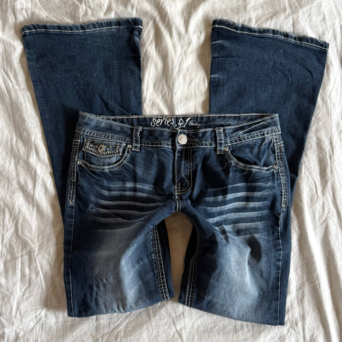 Amethyst Low-Rise Dark Wash Bootcut Jeans - Size L