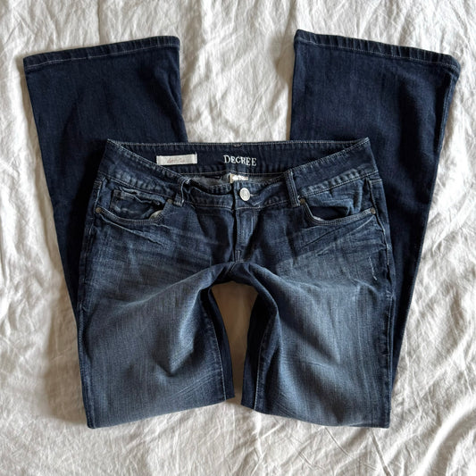 Decree Low-Rise Dark Wash Bootcut Jeans - Size L