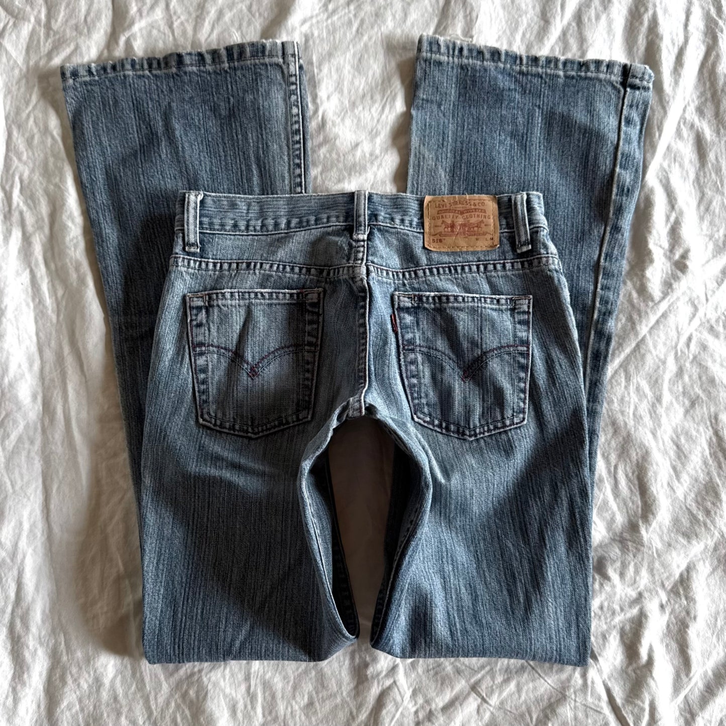 Levi‘s 518 Low-Rise Light Wash Bootcut Jeans - Size XXS