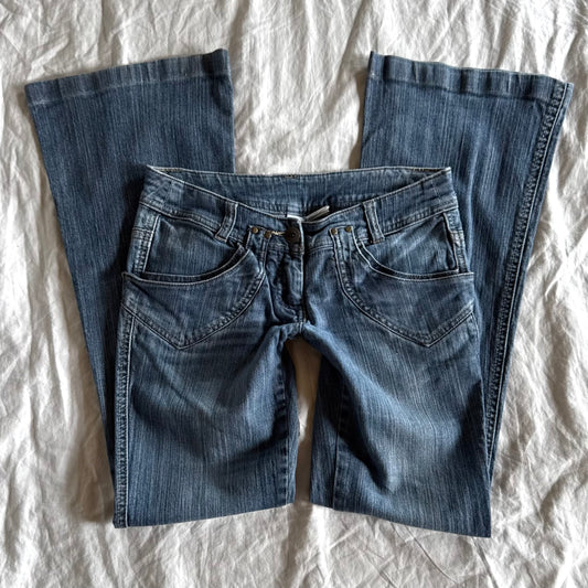 Camaieu Low-Rise Medium Wash Flared Jeans - Size XS