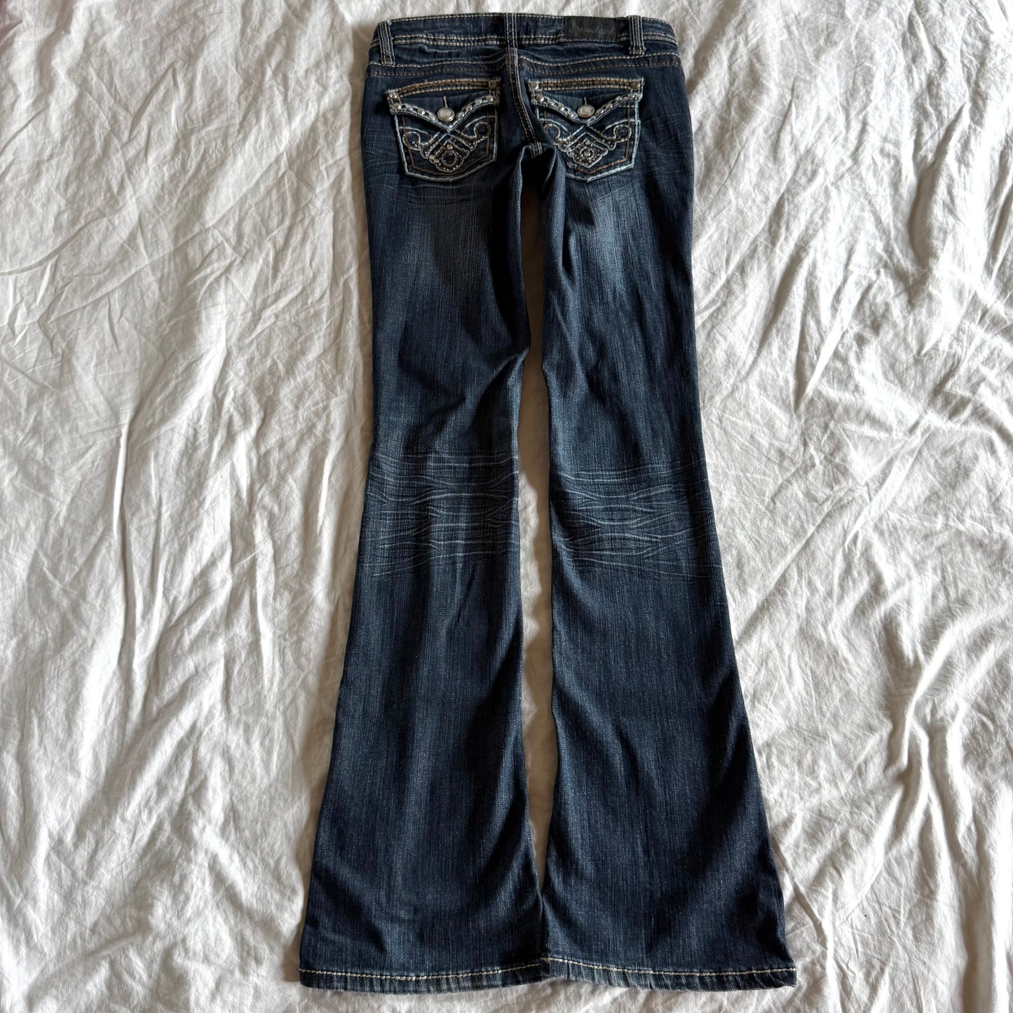 Soundgirl Low-Rise Ripped Dark Wash Bootcut Jeans - Size XXS