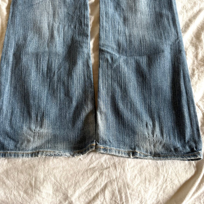 Big Star Low-Rise Light Wash Bootcut Jeans - Size XS/S