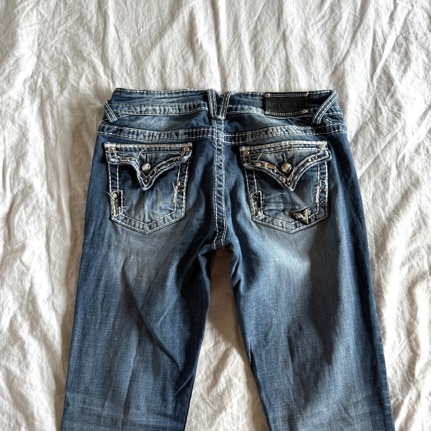 Vigoss Low-Rise Medium Wash Bootcut Jeans - Size M