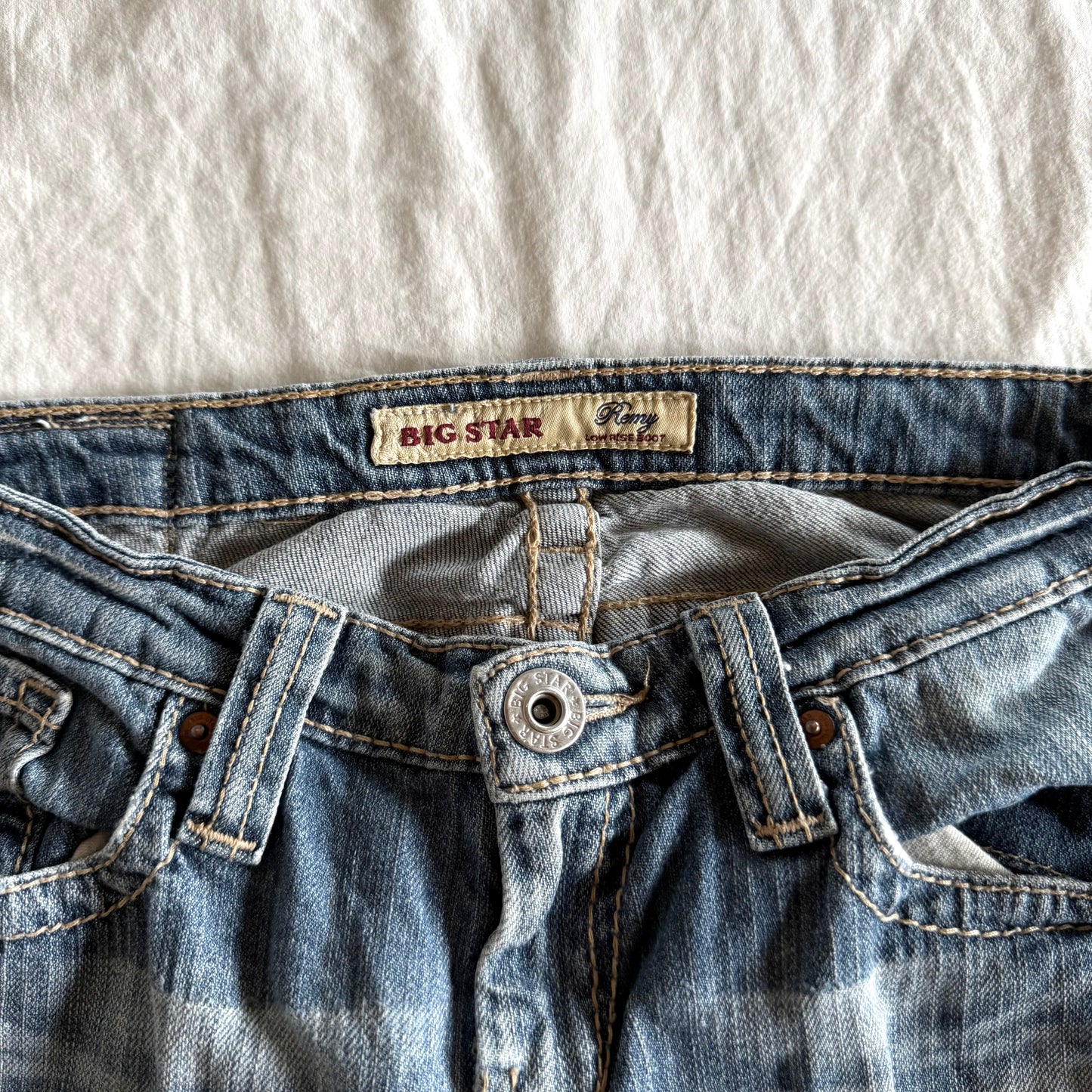 Big Star Low-Rise Light Wash Bootcut Jeans - Size XS/S