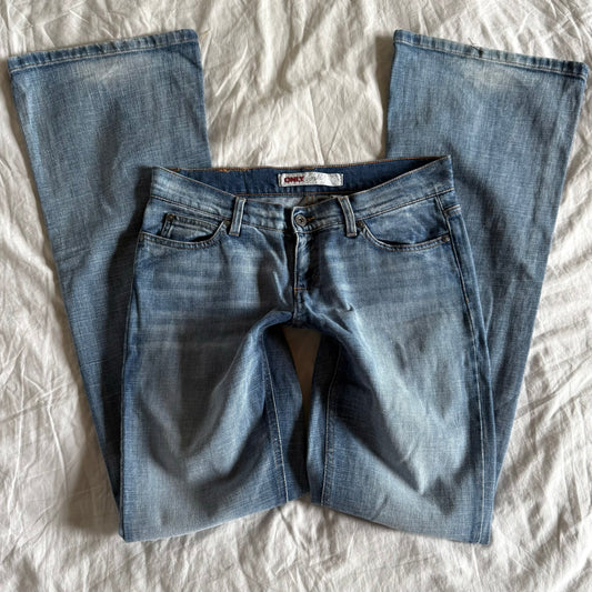 Only Low-Rise Light Wash Straight Fit Jeans - Size L