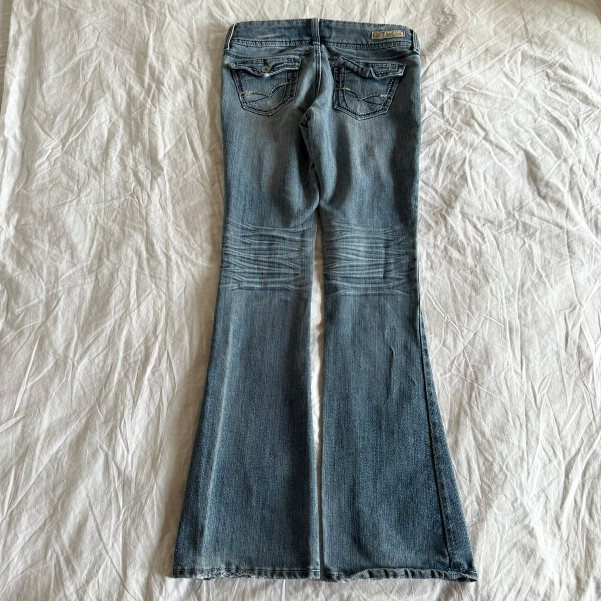 Refuge Low-Rise Light Wash Bootcut Jeans - Size XS