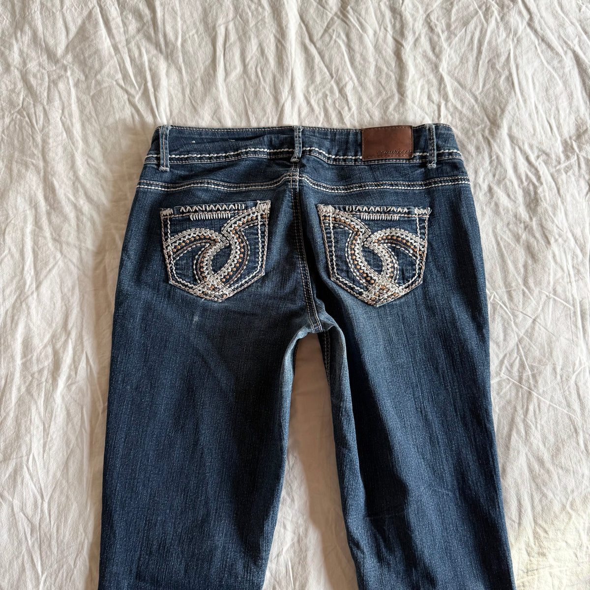 Maurices Low-Rise Dark Wash Straight Fit Jeans - Size M