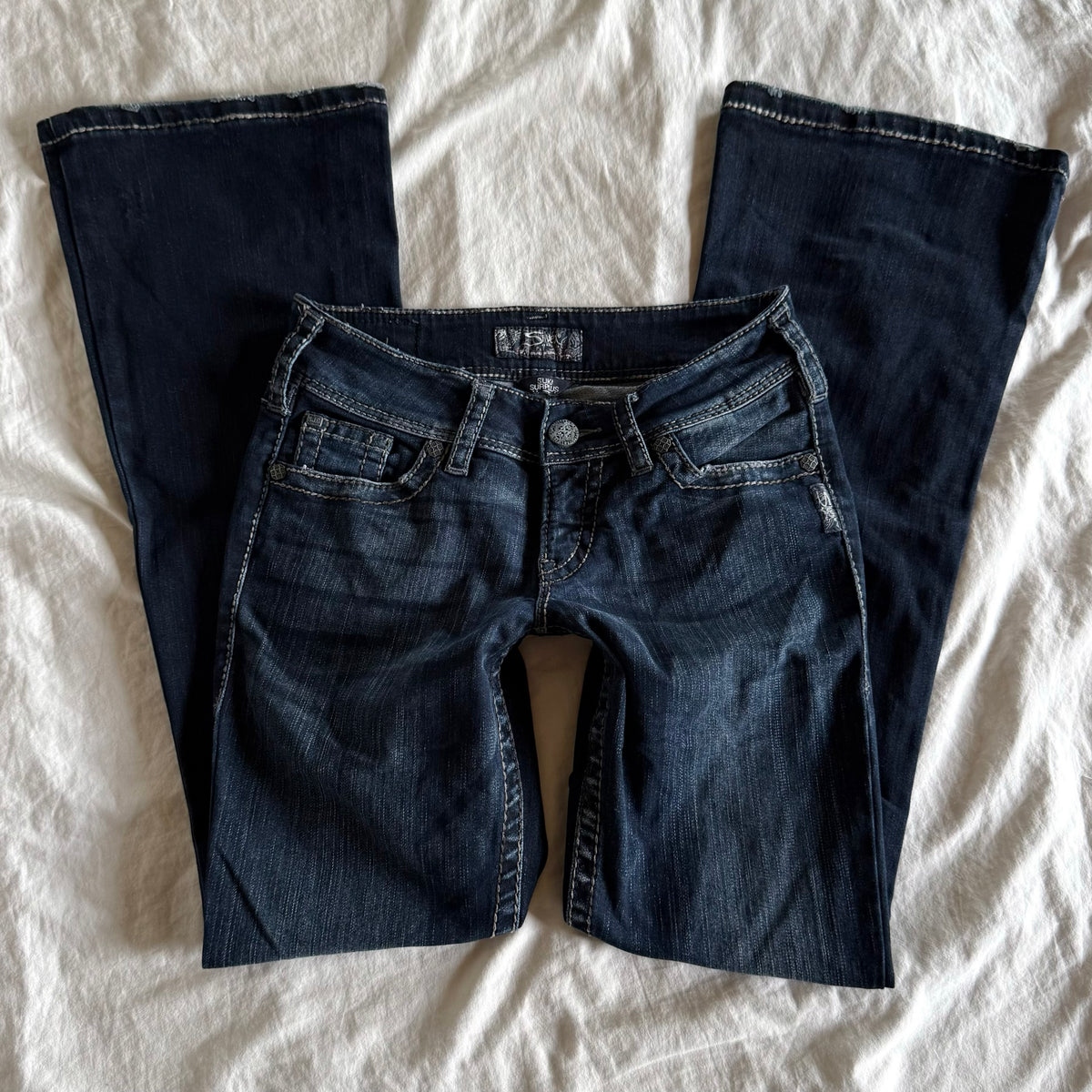 Silver Low-Rise Dark Wash Bootcut Jeans - Size XS