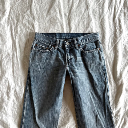 Levi‘s 518 Low-Rise Light Wash Bootcut Jeans - Size XXS