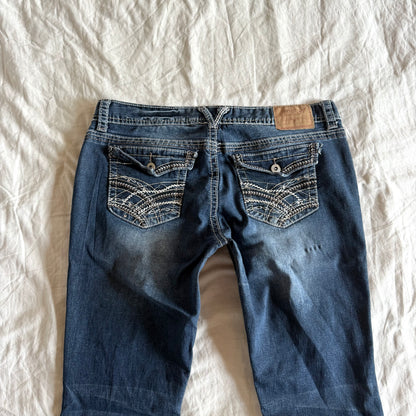 Amethyst Low-Rise Dark Wash Bootcut Jeans - Size L