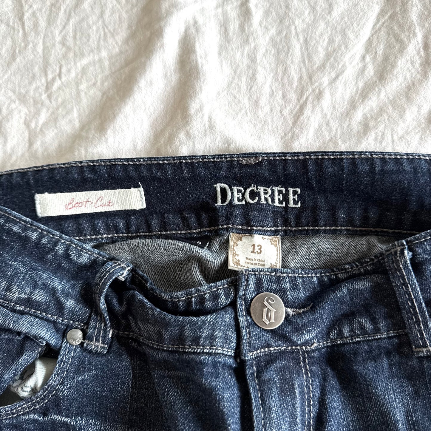 Decree Low-Rise Dark Wash Bootcut Jeans - Size L
